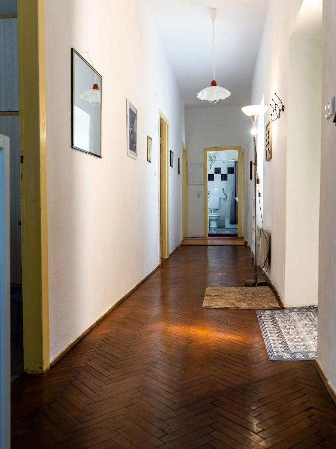 Apartment Julietta Раб Екстер'єр фото